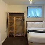 City Centre 2 Bed Room 2 Bath Room Apartment With En-Suite